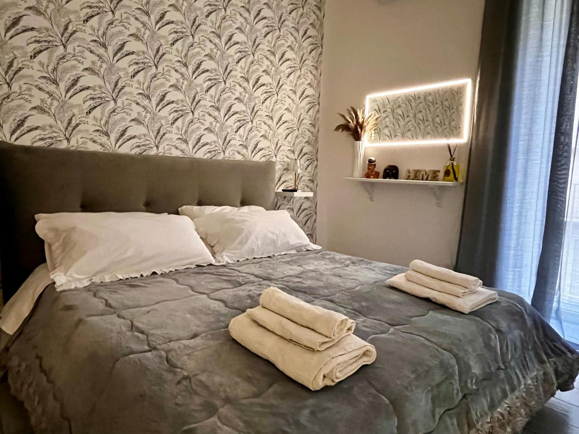 Napoli Verace - Centro Storico Spaccanapoli Apartment Exteriör bild