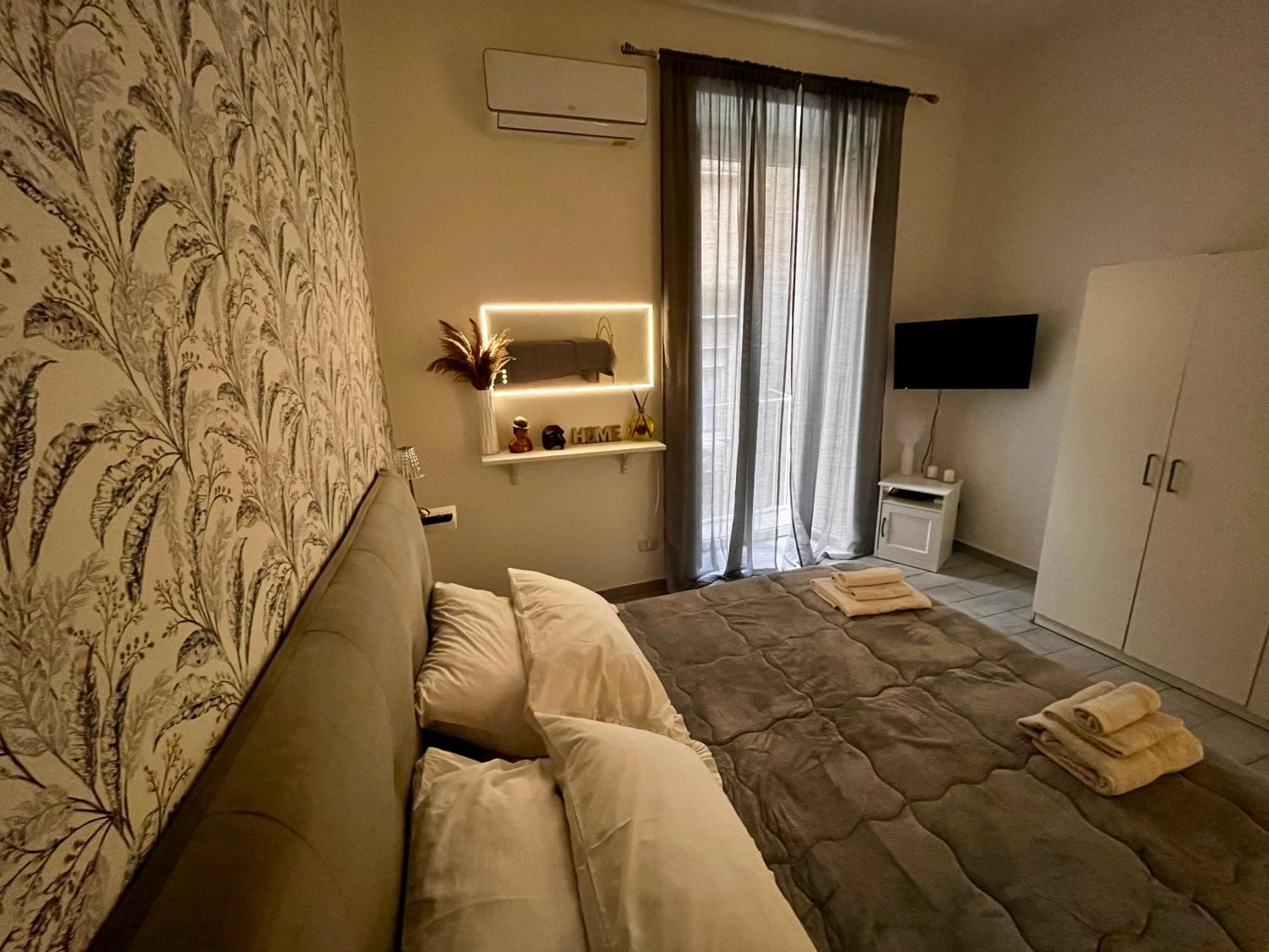 Napoli Verace - Centro Storico Spaccanapoli Apartment Exteriör bild